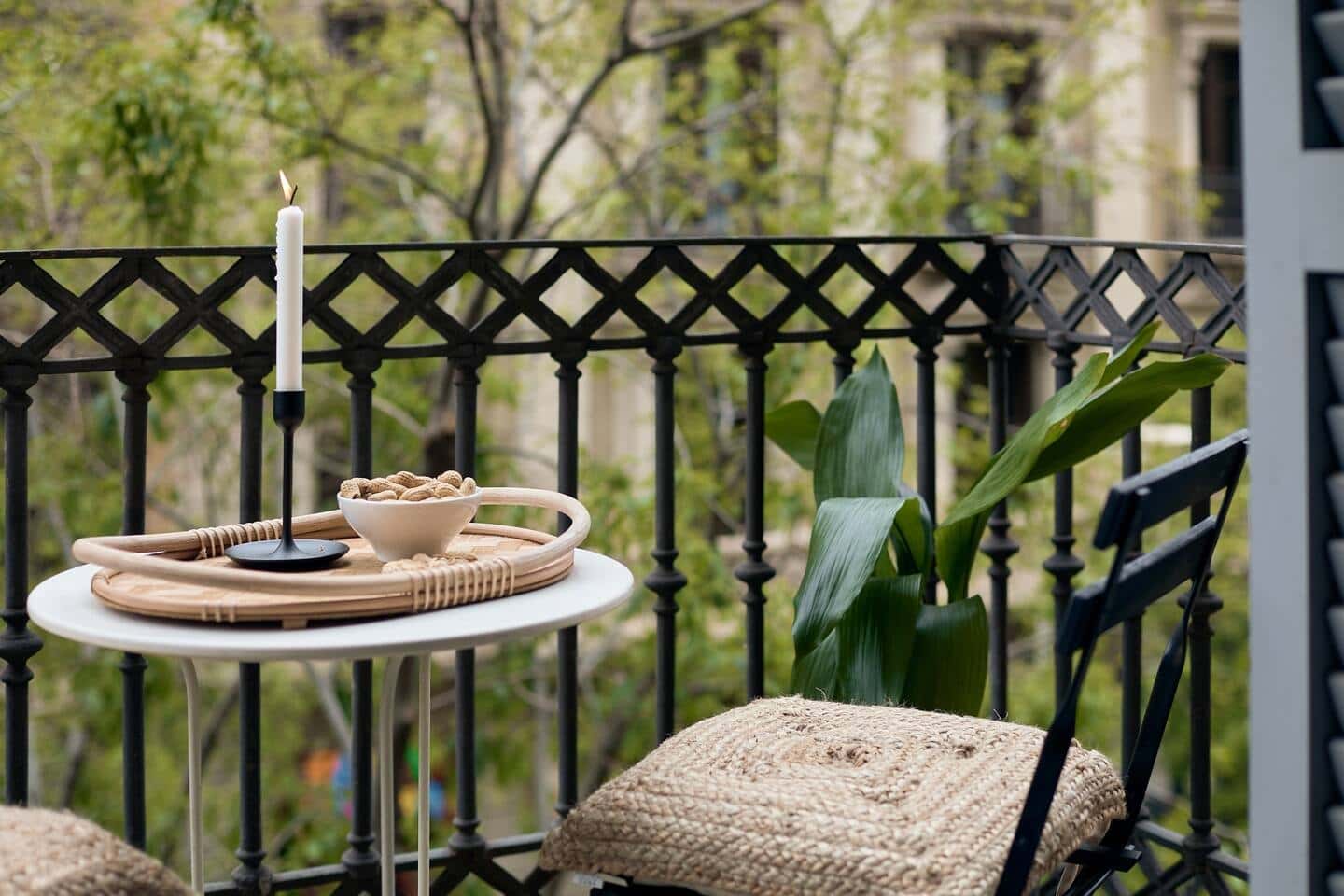 Furnished 1-bedroom flat in Eixample, 52 m² · 3