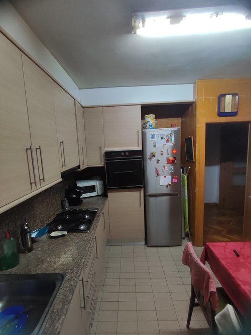 Room in a 5-person shared flat in Gràcia · 3