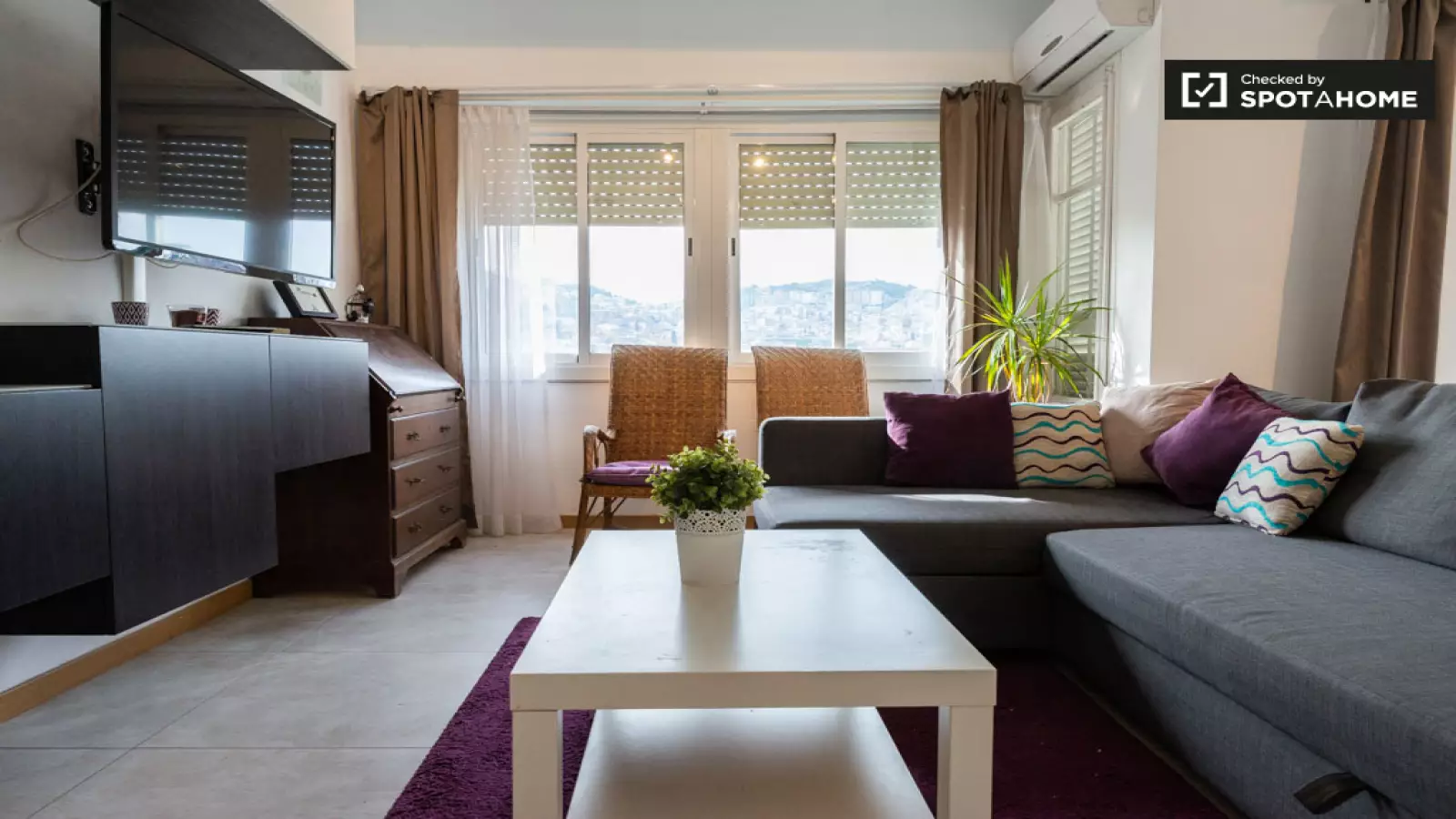Furnished 2-bedroom flat in Horta-Guinardó, 65 m² · 4