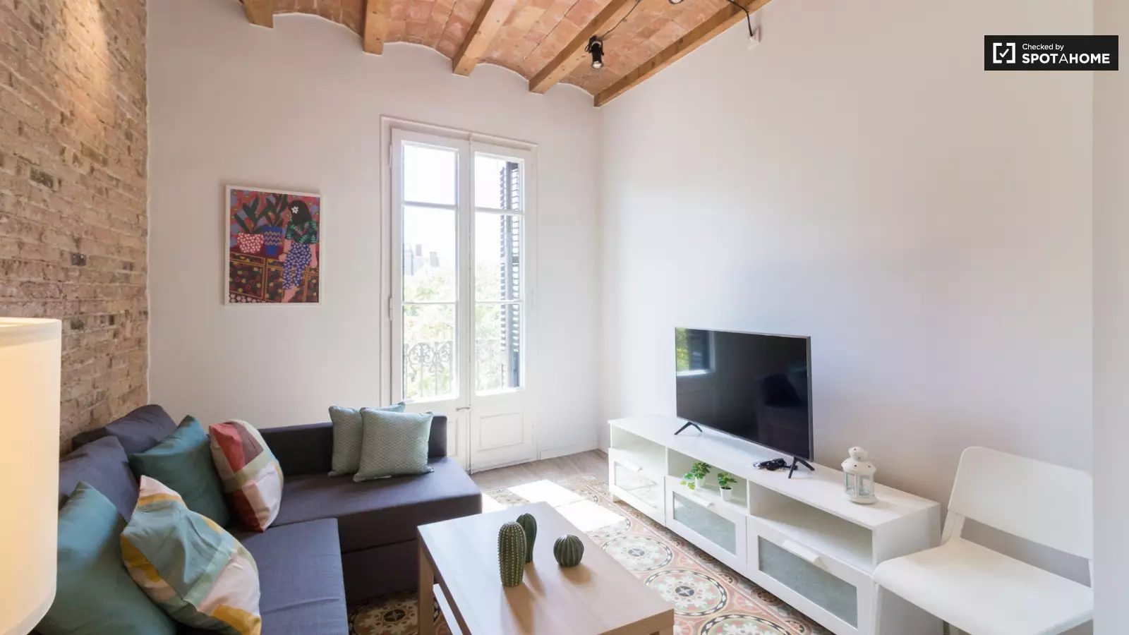 Furnished 1-bedroom flat in Eixample · 4