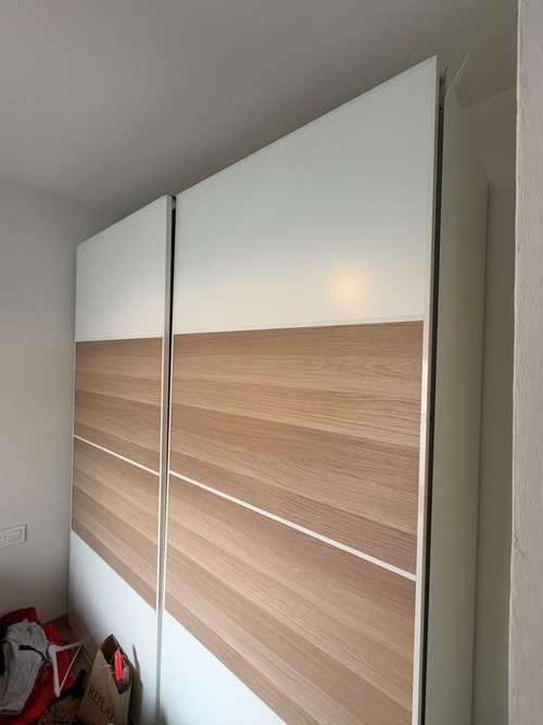 Room in a shared flat in Gràcia · 2