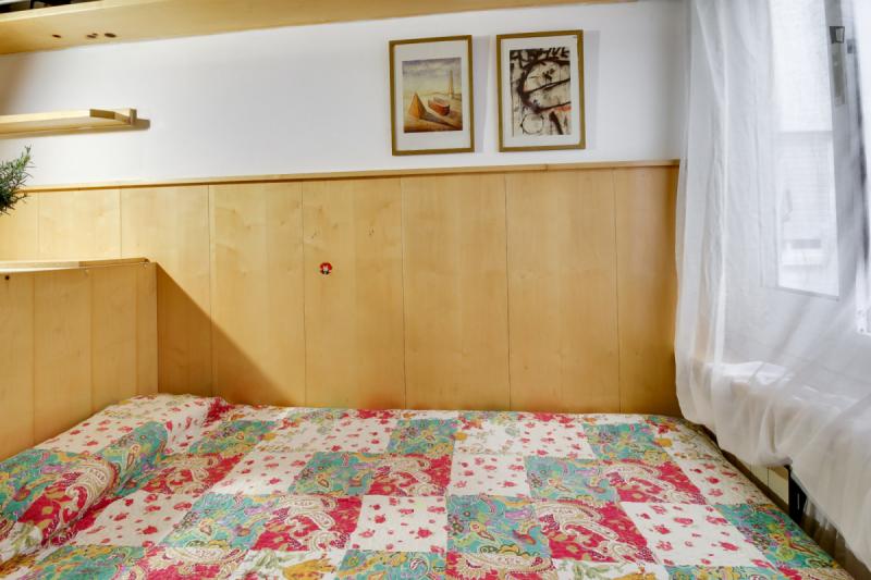 Furnished room in a 3-person shared flat in Sant Martí · 4