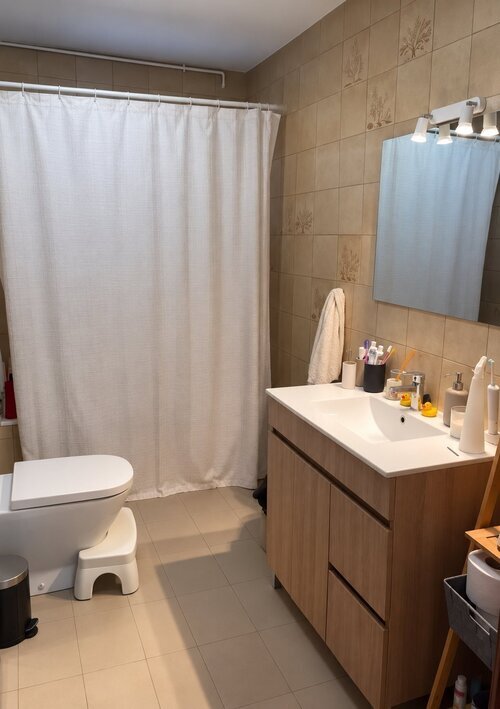 Habitación en piso compartido de 3 personas en Eixample · 4