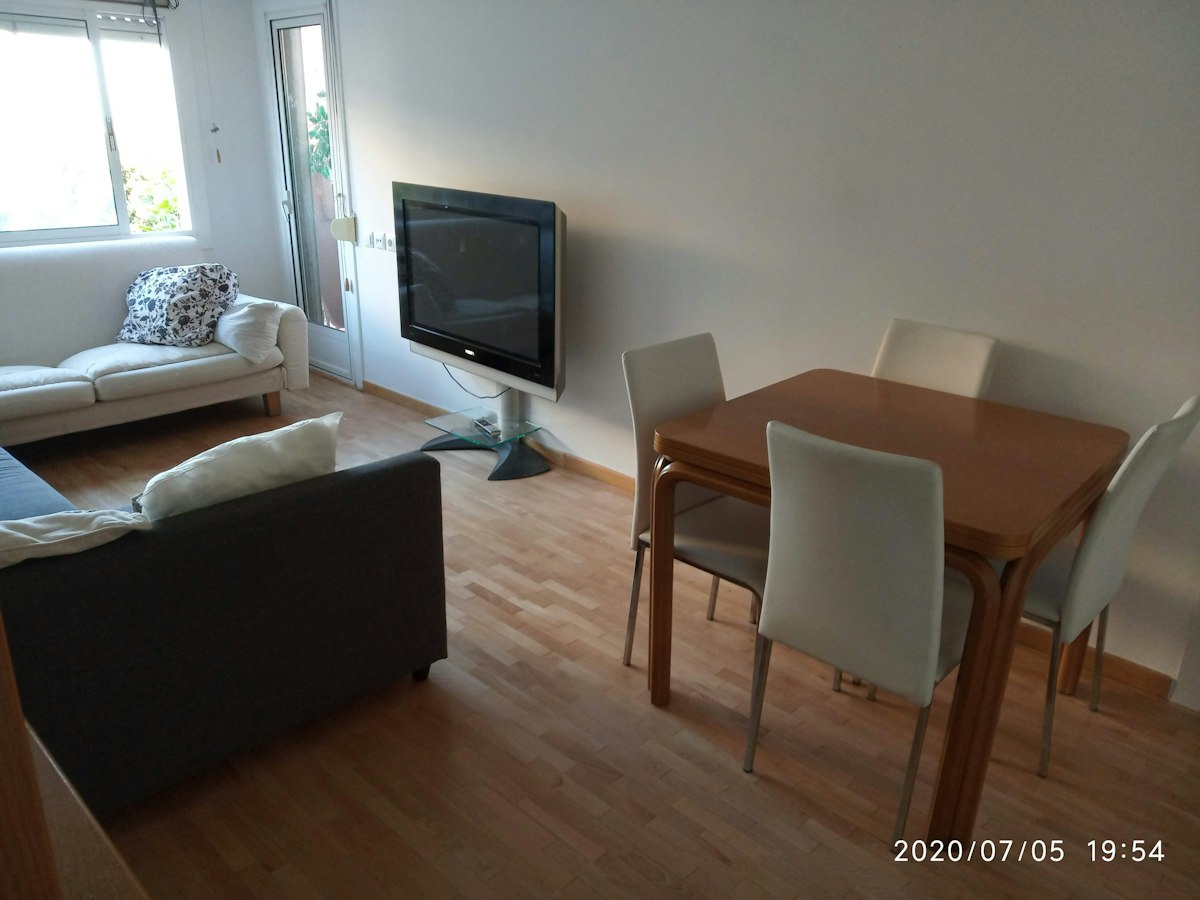 Furnished room in a 5-person shared flat in L'Hospitalet · 4