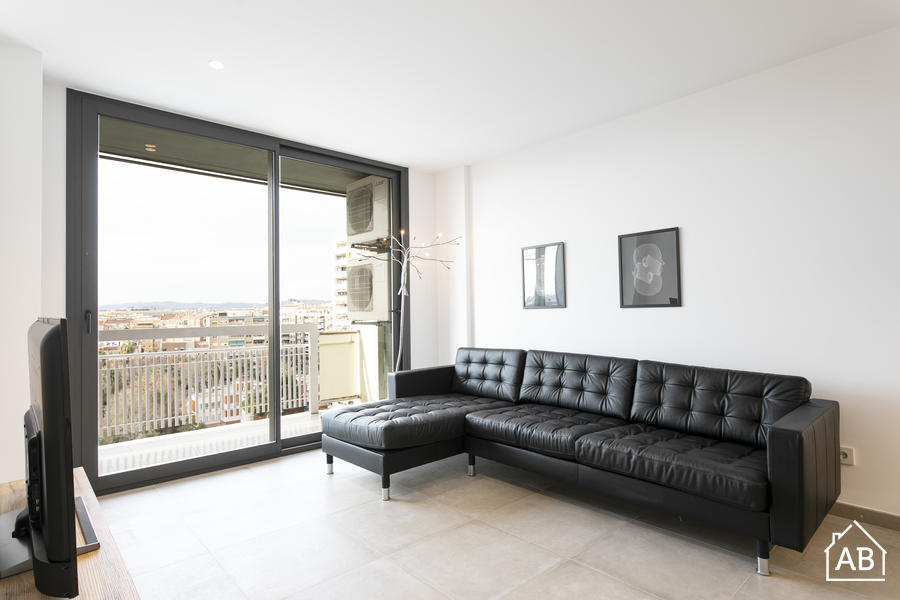 Furnished 4-bedroom flat in Les Corts, 83 m² · 2