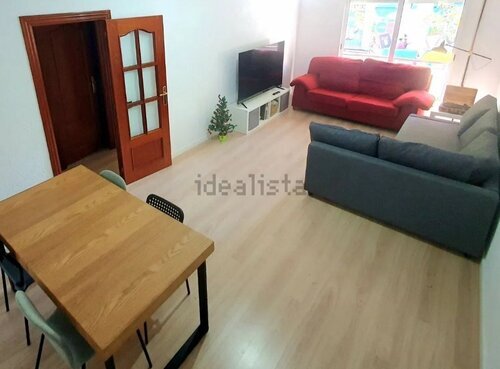 Room in a 4-person shared flat in Sants-Montjuïc · 2