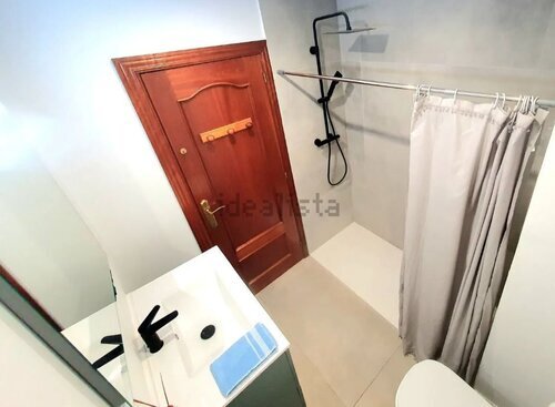 Room in a 4-person shared flat in Sants-Montjuïc · 3