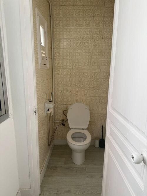 Room in a 3-person shared flat in Eixample · 2