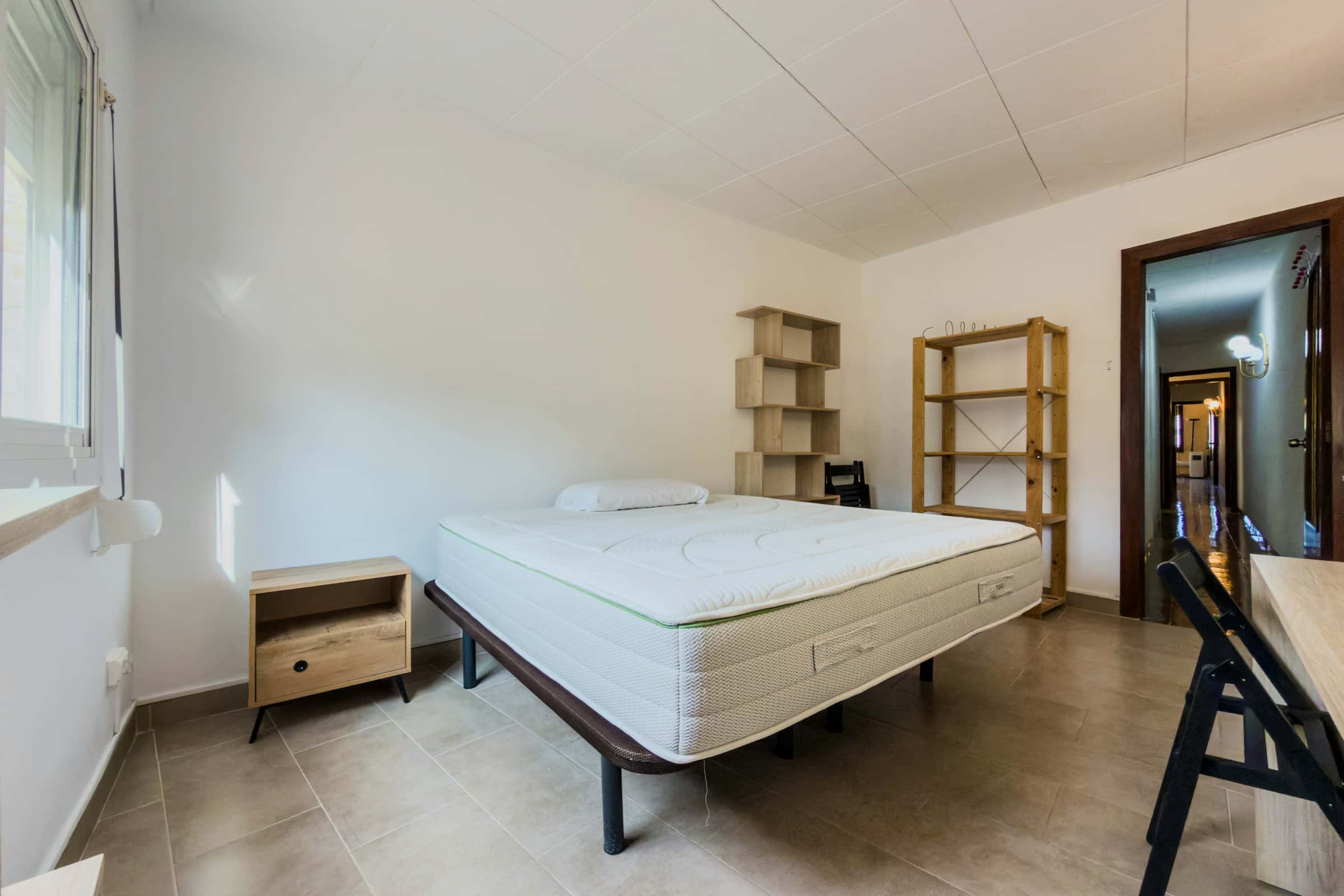 Furnished 2-bedroom flat in Sants-Montjuïc, 74 m² · 3