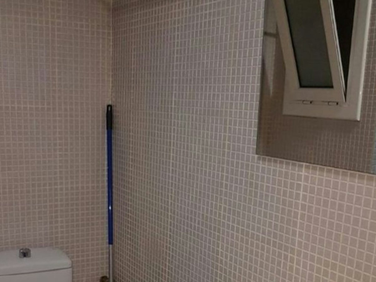 Habitación amueblada en piso compartido de 3 personas en Eixample · 4