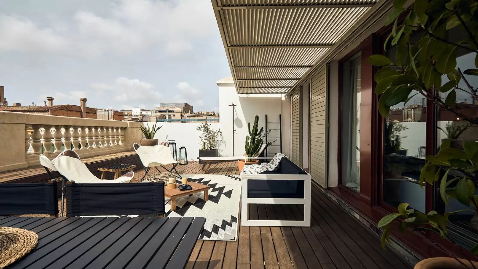 Furnished 2-bedroom flat in Eixample, 70 m² · 4