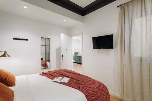 Room in a 5-person shared flat in Eixample · 3