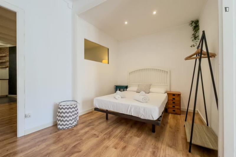 Furnished 1-bedroom flat in Sant Andreu · 2
