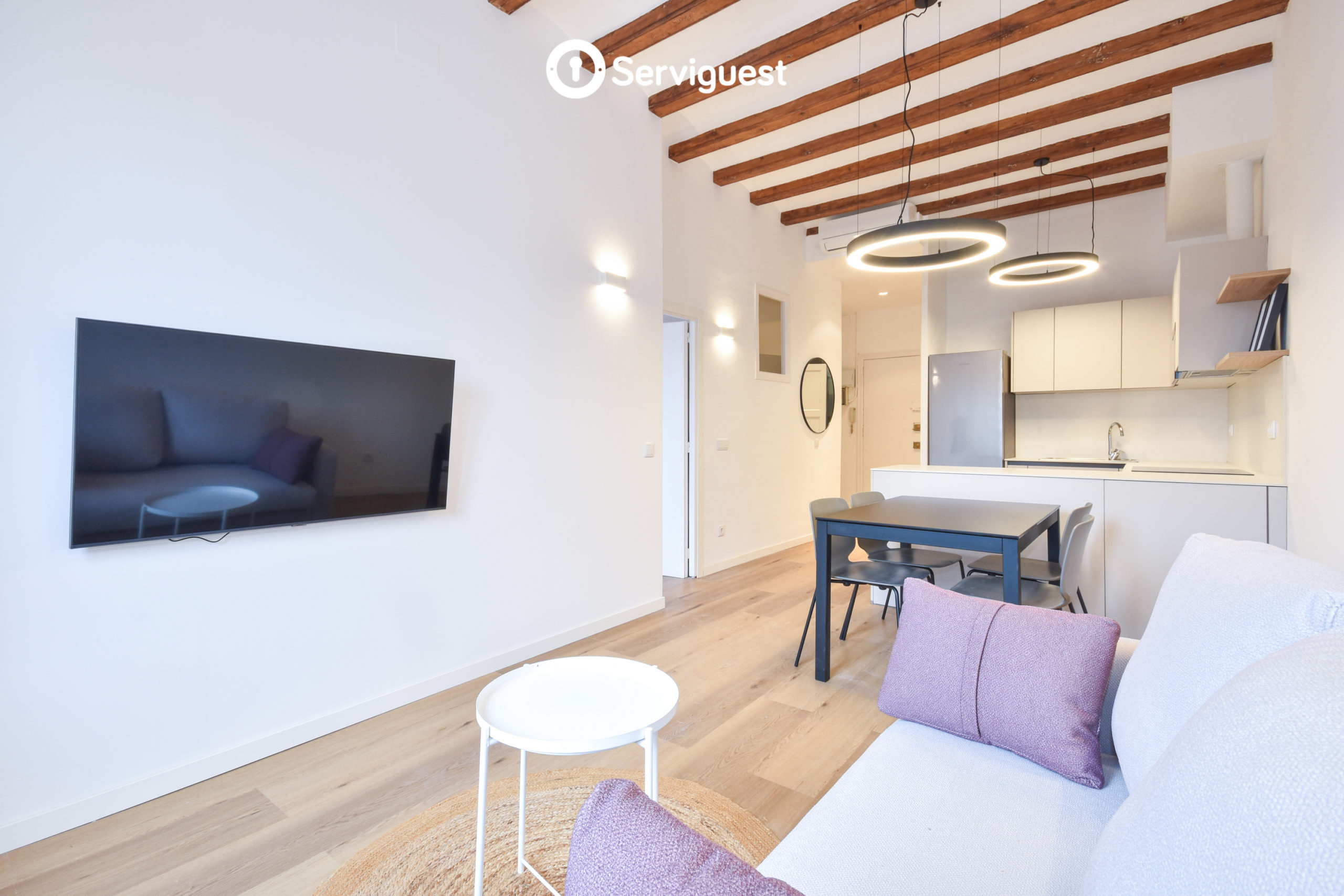 2-bedroom flat in Eixample, 109 m² · 2