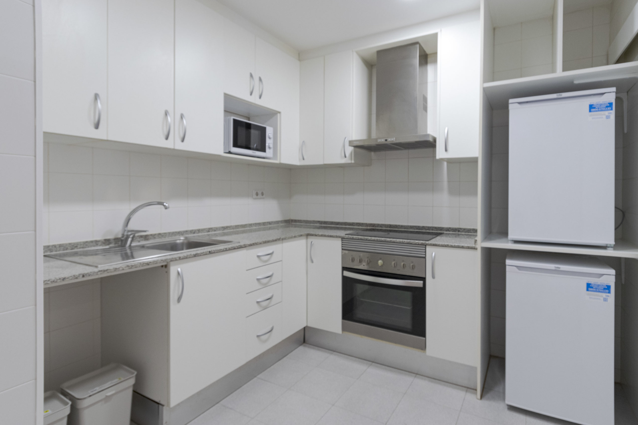 Habitación en piso compartido en Les Corts · 4