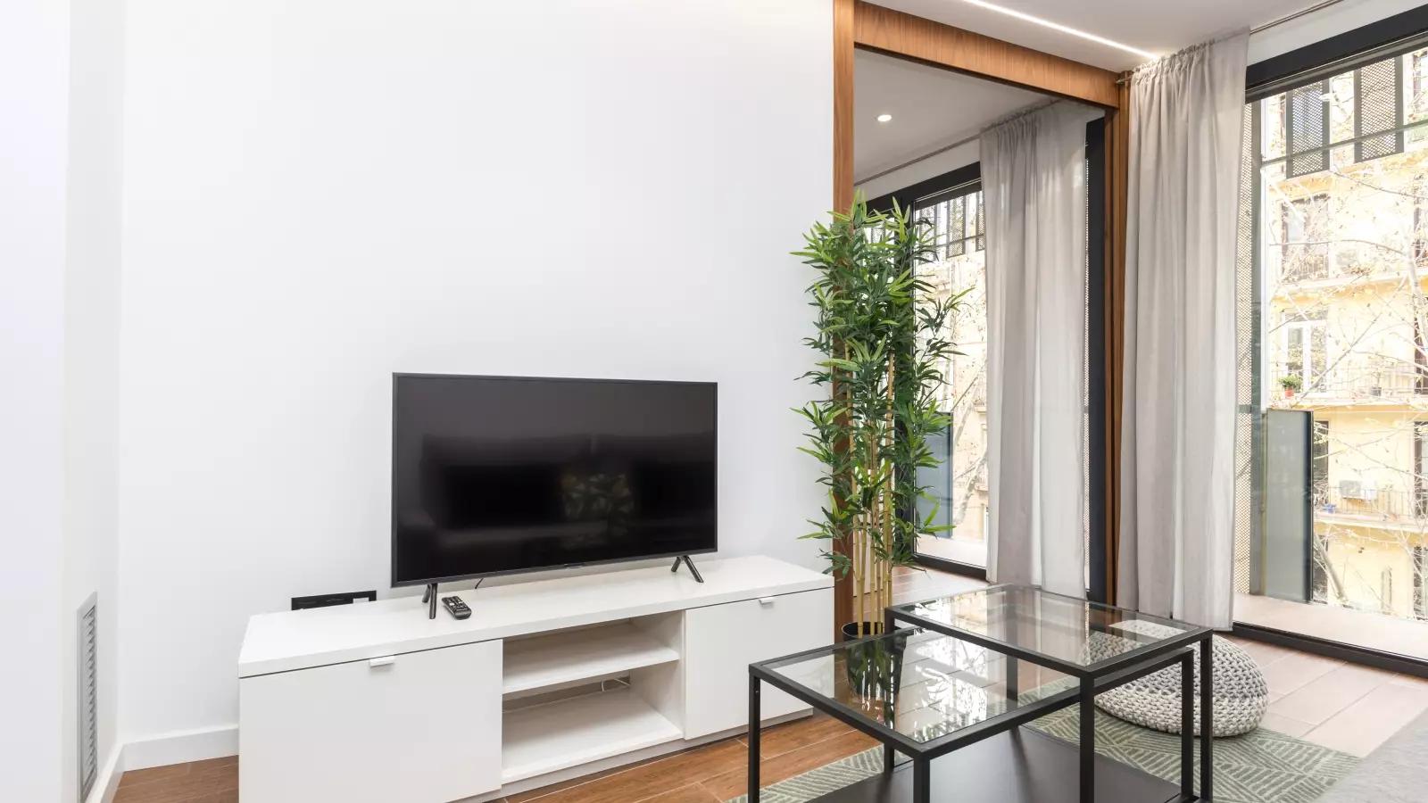 Piso de 1 dormitorio amueblado en Sant Martí, 86 m² · 3