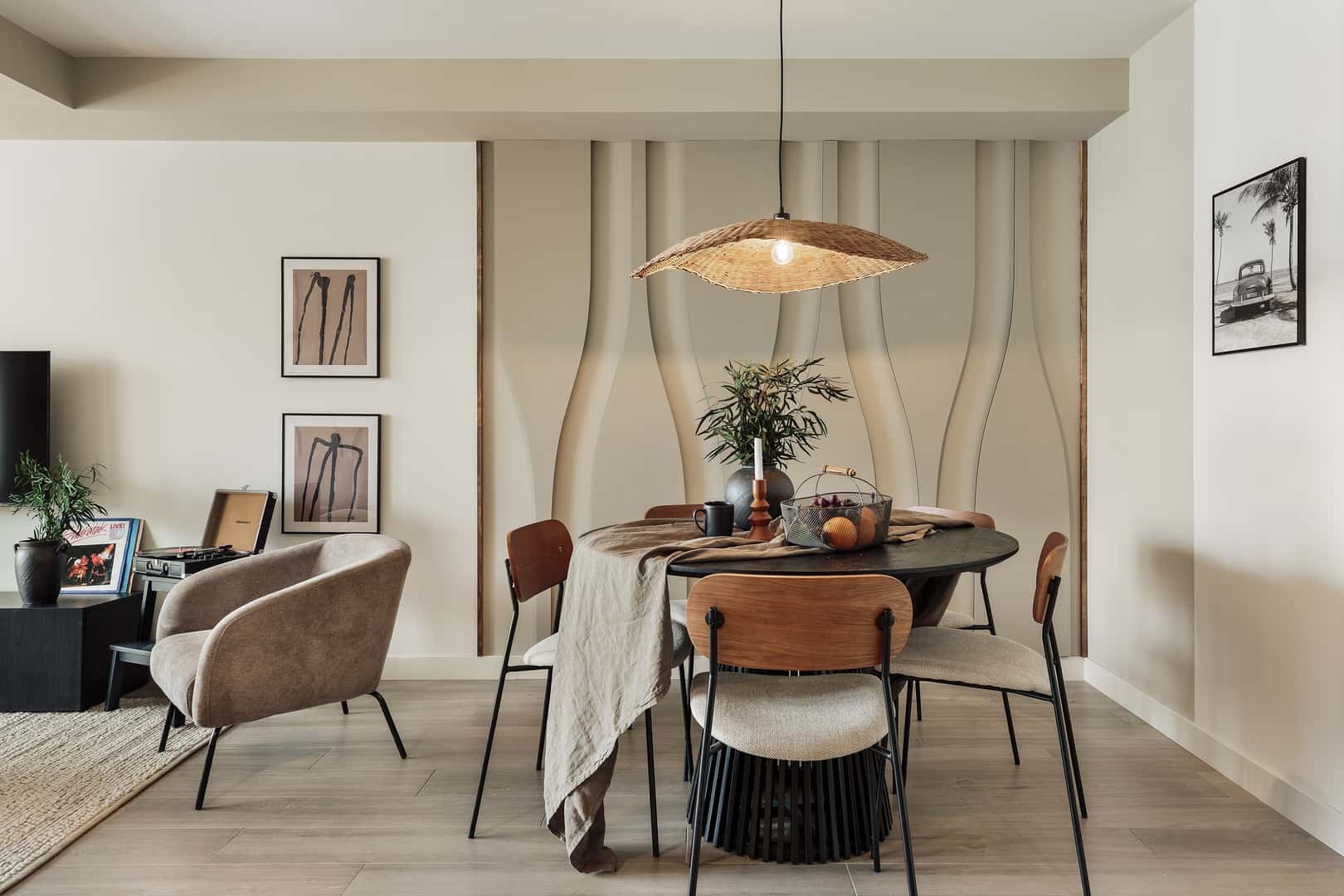 Furnished 3-bedroom flat in Eixample, 84 m² · 2