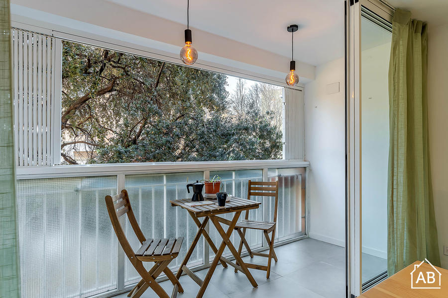 Furnished 4-bedroom flat in Eixample, 80 m² · 2