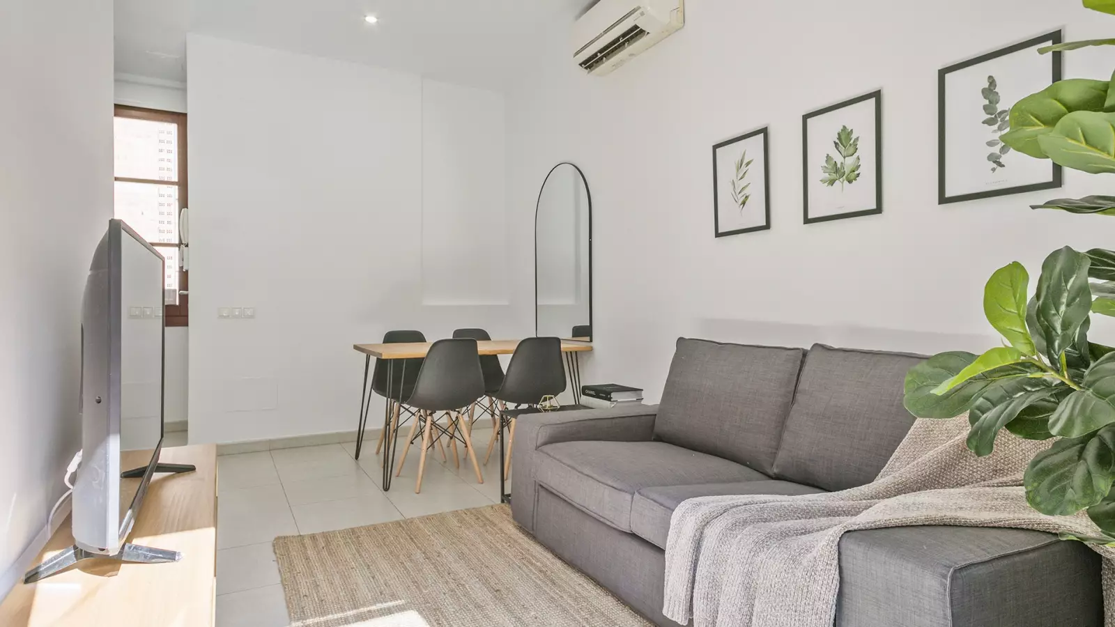 Piso de 1 dormitorio amueblado en Gràcia, 29 m² · 3