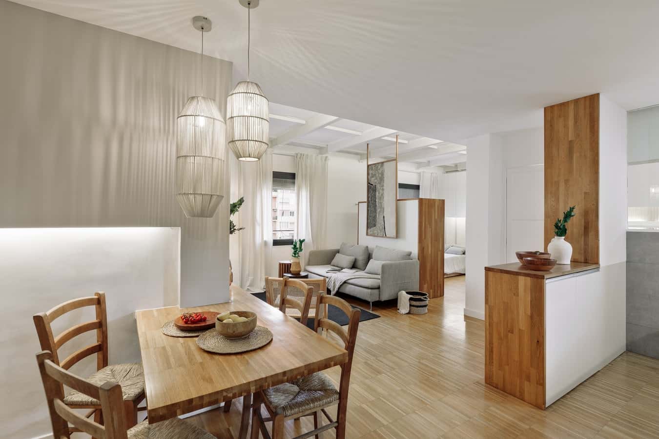 Furnished 1-bedroom flat in Eixample, 52 m² · 2