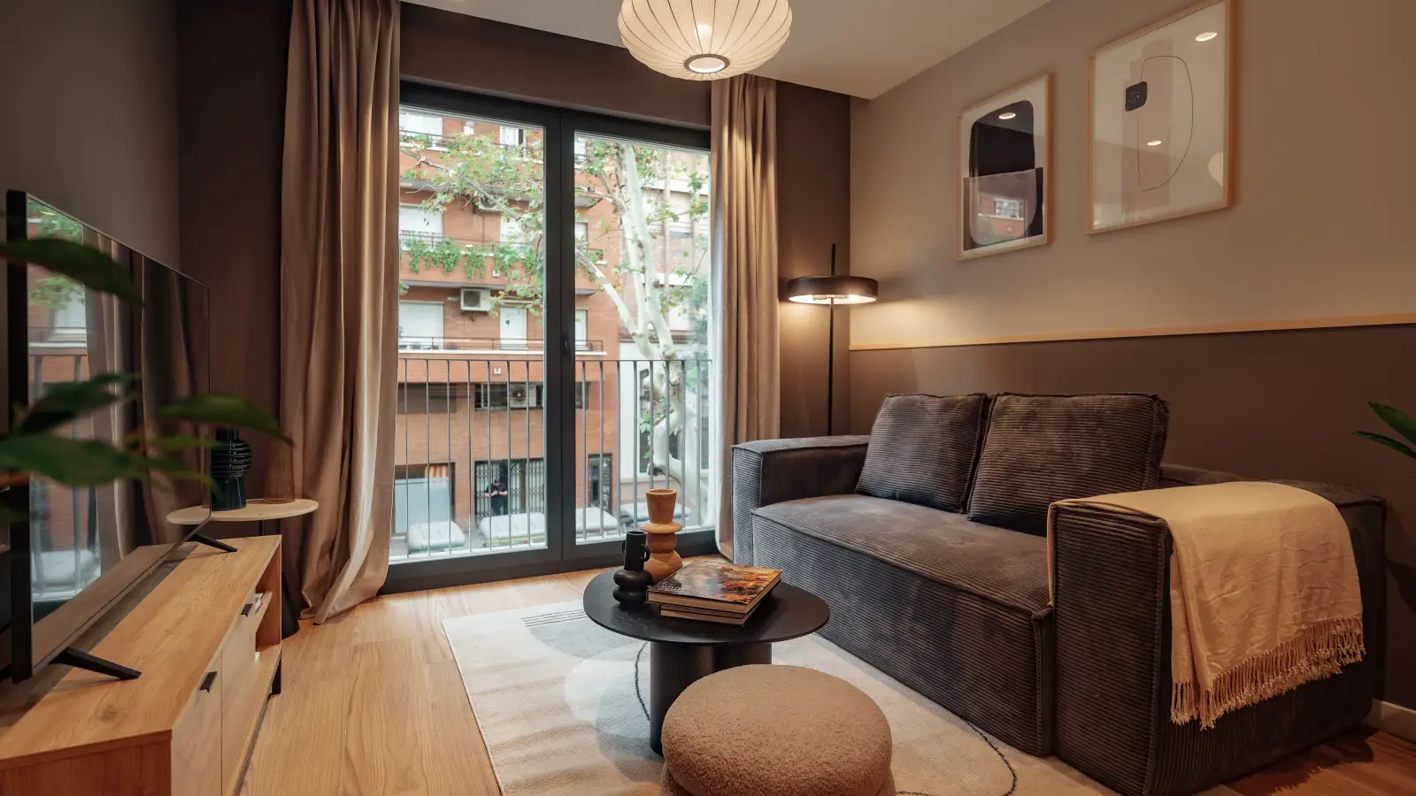 Furnished 1-bedroom flat in Eixample, 40 m² · 3