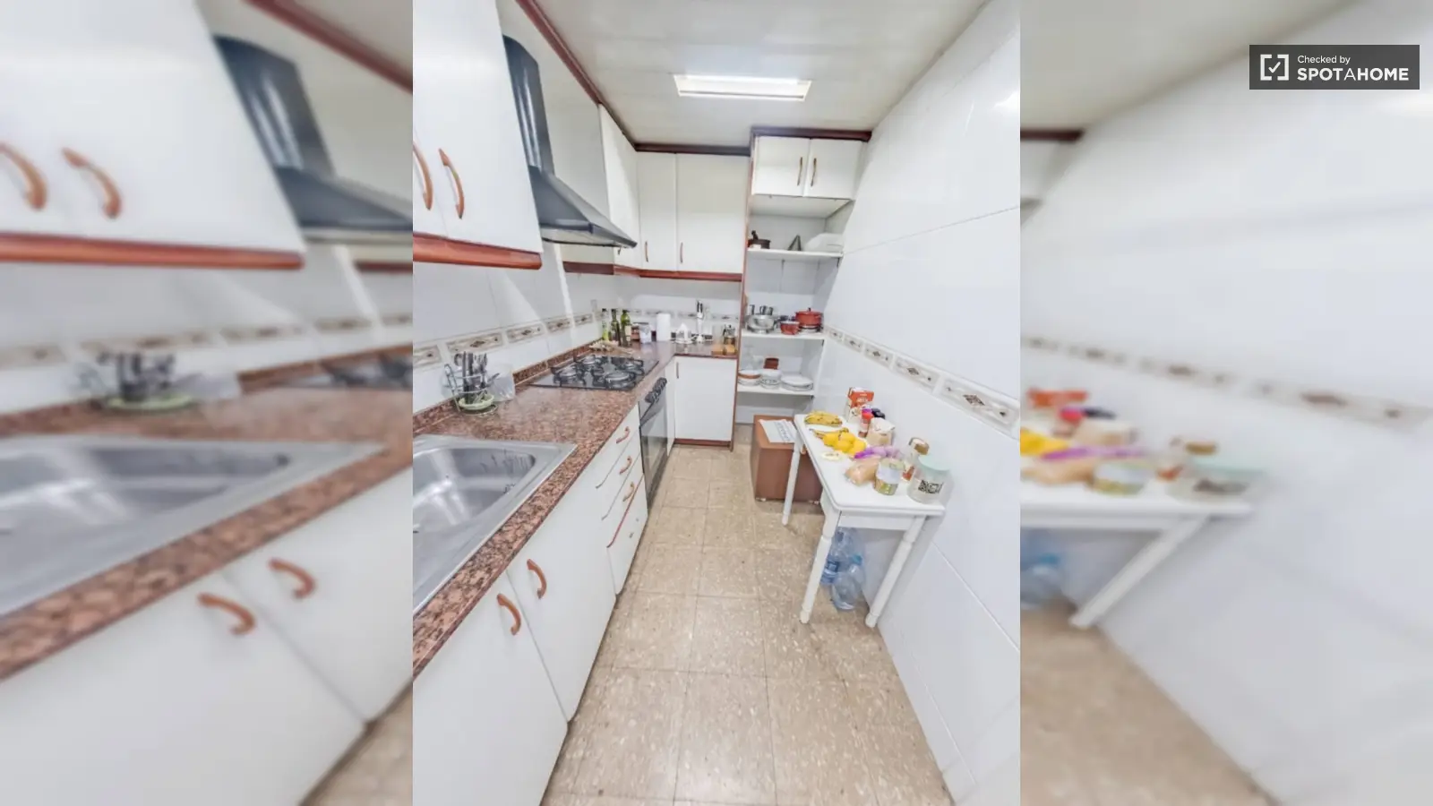 Furnished room in a shared flat in Horta-Guinardó · 3