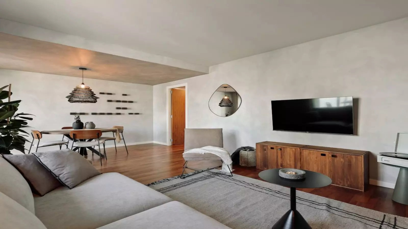 Furnished 2-bedroom flat in Eixample, 113 m² · 4