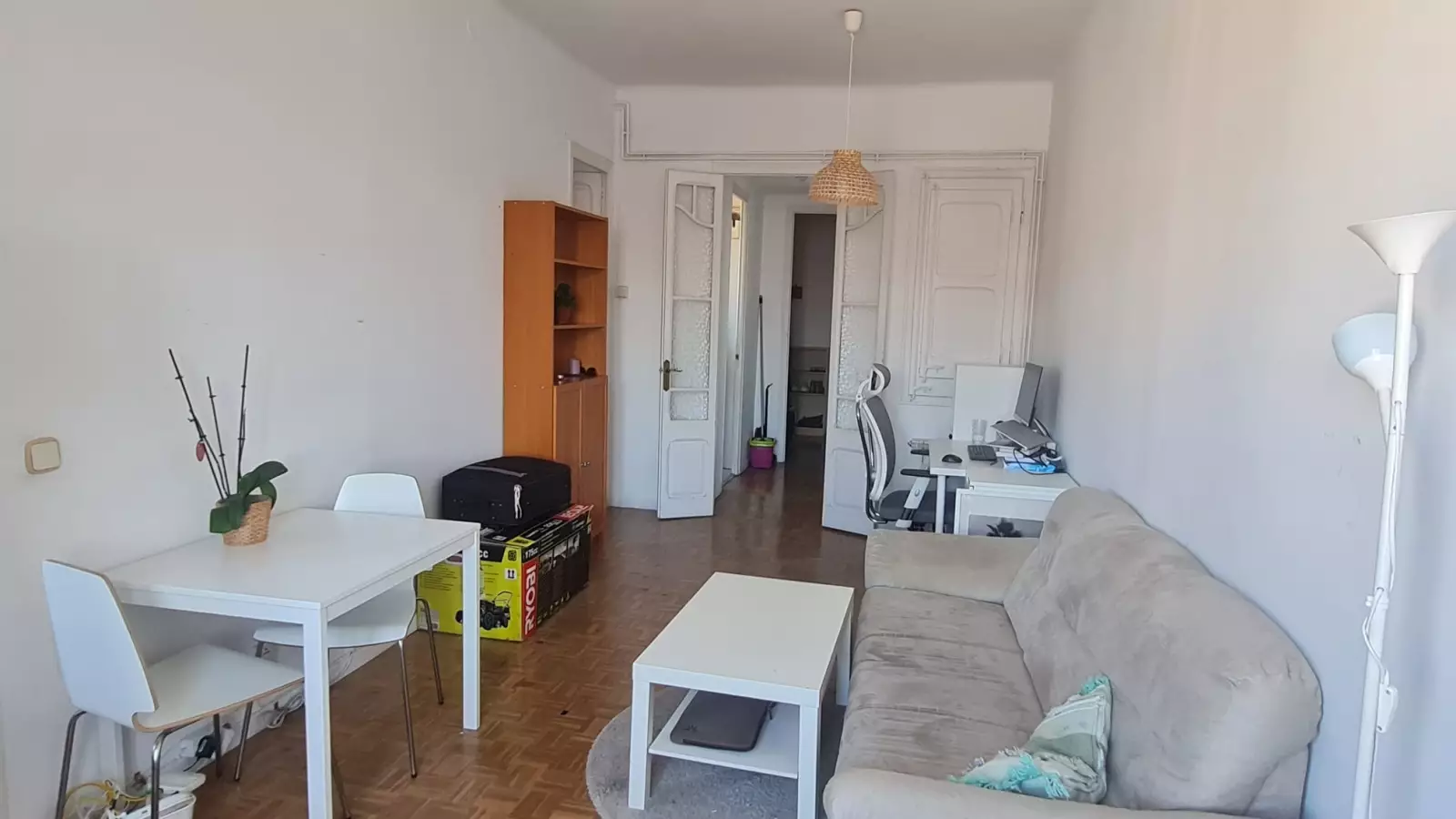 Piso de 2 dormitorios amueblado en Eixample, 55 m² · 4