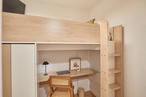 Habitación en piso compartido de 4 personas en Ciutat Vella · 3