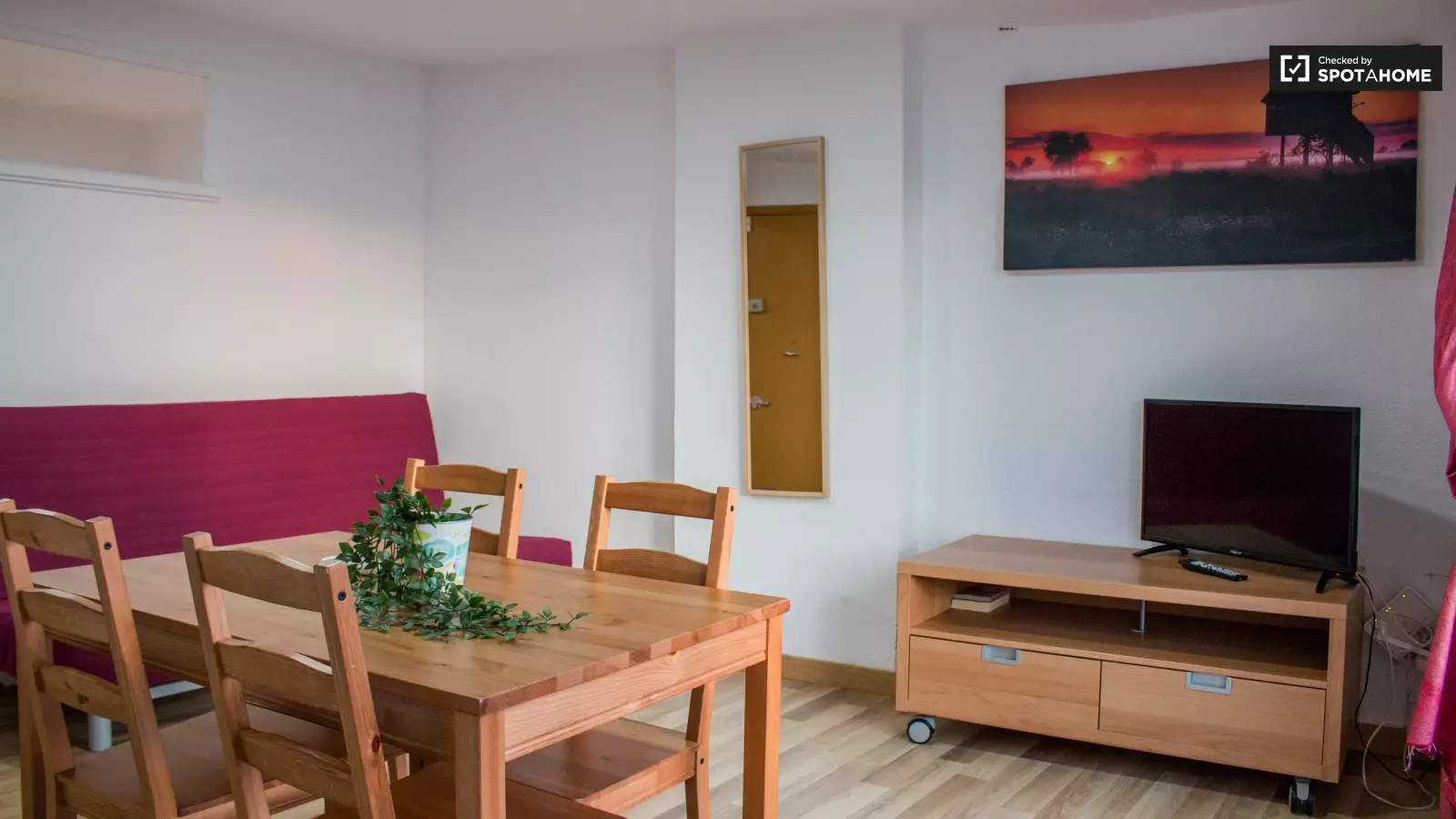 Furnished 1-bedroom flat in Ciutat Vella, 55 m² · 3