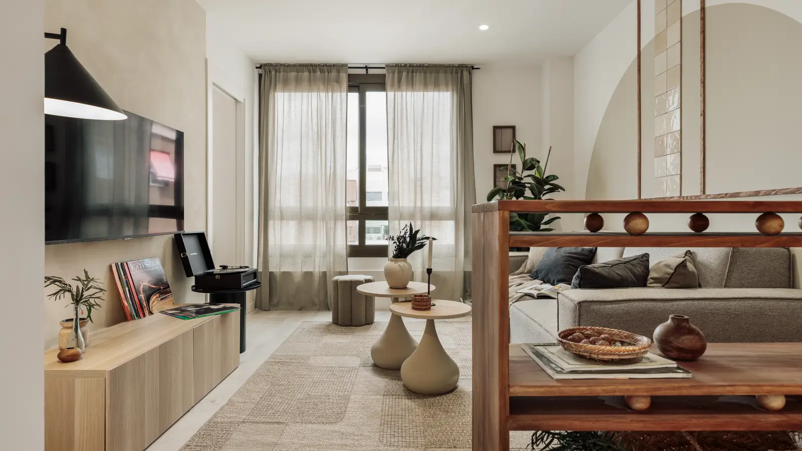 Furnished 2-bedroom flat in Eixample, 81 m² · 4