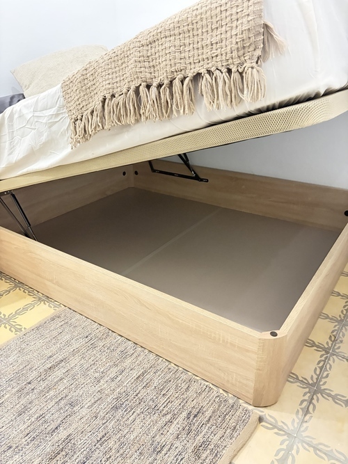 Room in a 3-person shared flat in Gràcia · 4