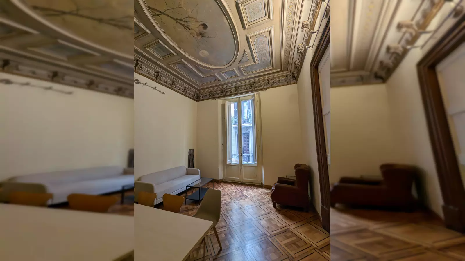 Furnished room in a 10-person shared flat in Ciutat Vella · 4
