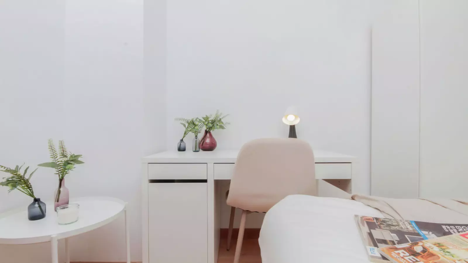 Habitación amueblada en piso compartido de 7 personas en Gràcia · 3