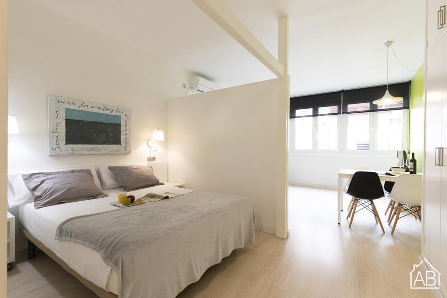 Piso de 2 dormitorios amueblado en Eixample, 40 m² · 4