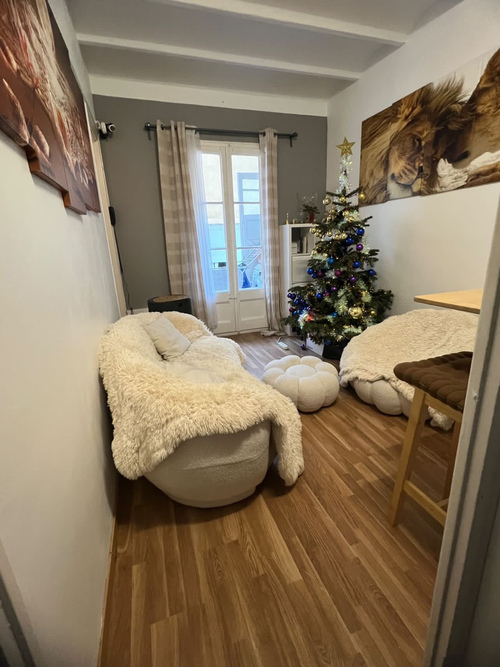 Room in a 3-person shared flat in Barcelona
