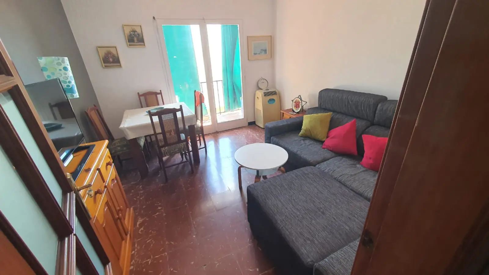 Room in a 3-person shared flat in Barcelona · 3