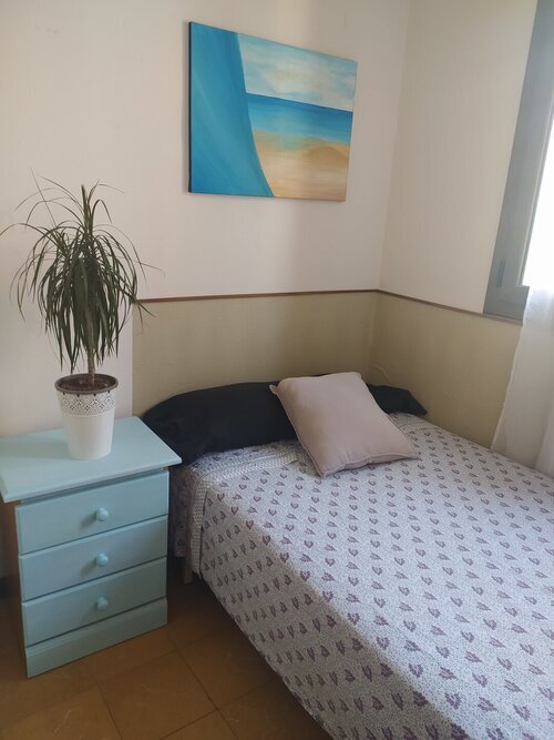 Habitación en piso compartido de 4 personas en Eixample · 2