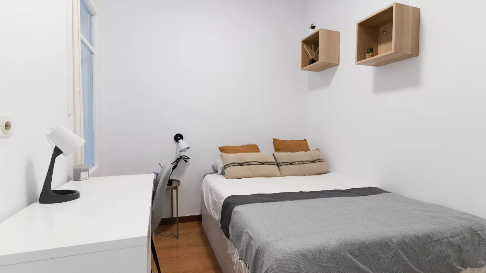Habitación amueblada en piso compartido de 4 personas en Horta-Guinardó · 2