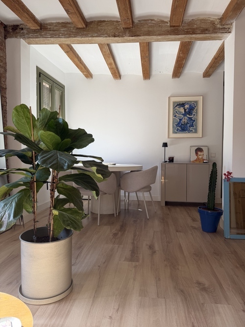 Room in a 2-person shared flat in Ciutat Vella · 3