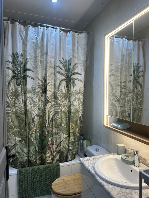 Room in a 3-person shared flat in Gràcia · 4