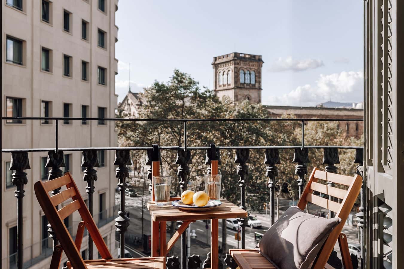 Furnished 1-bedroom flat in Eixample, 49 m² · 2