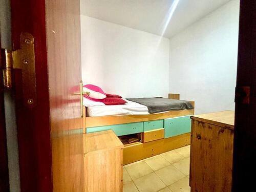 Room in a shared flat in Ciutat Vella · 2
