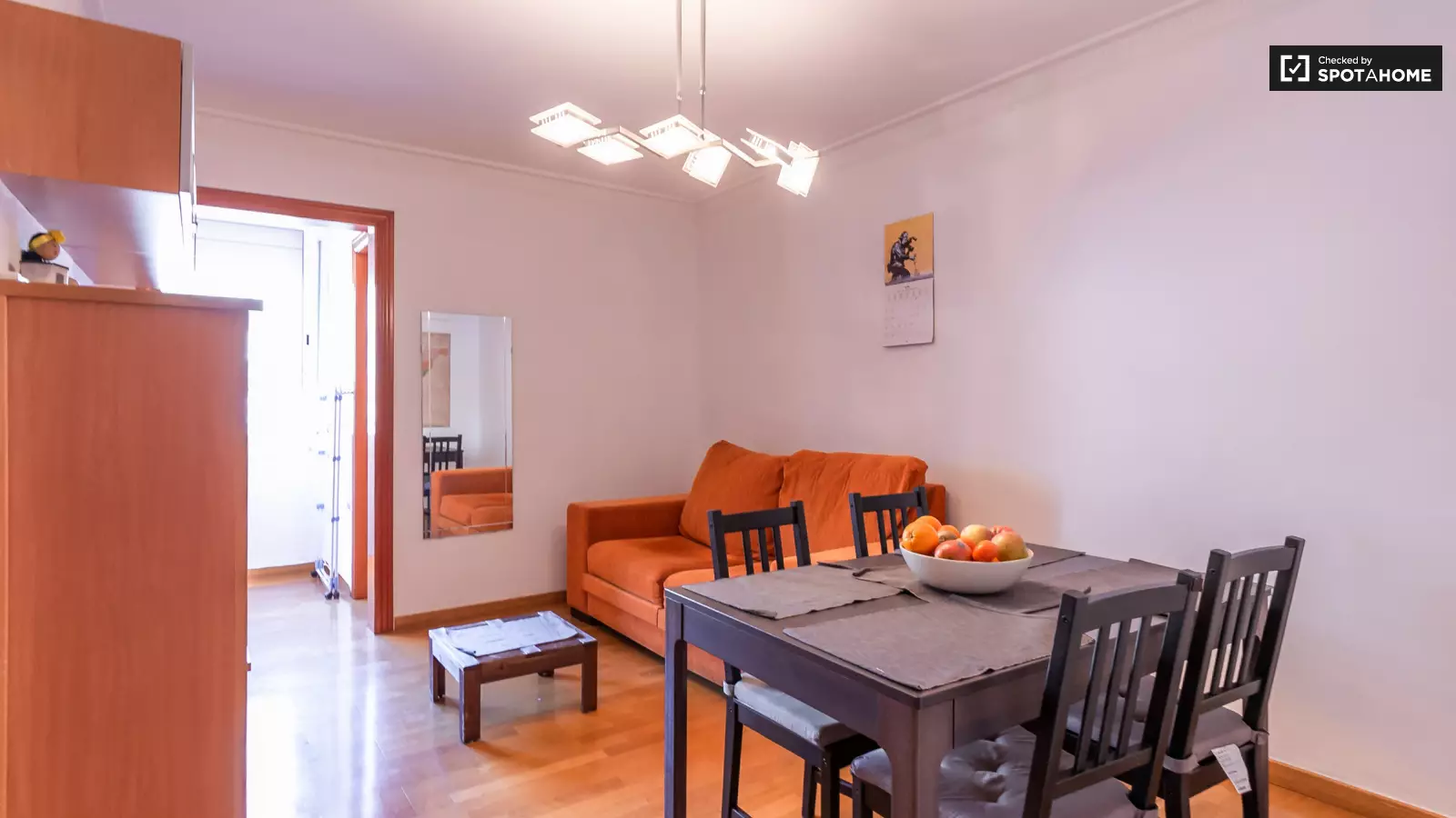 Furnished room in a 3-person shared flat in L'Hospitalet · 4