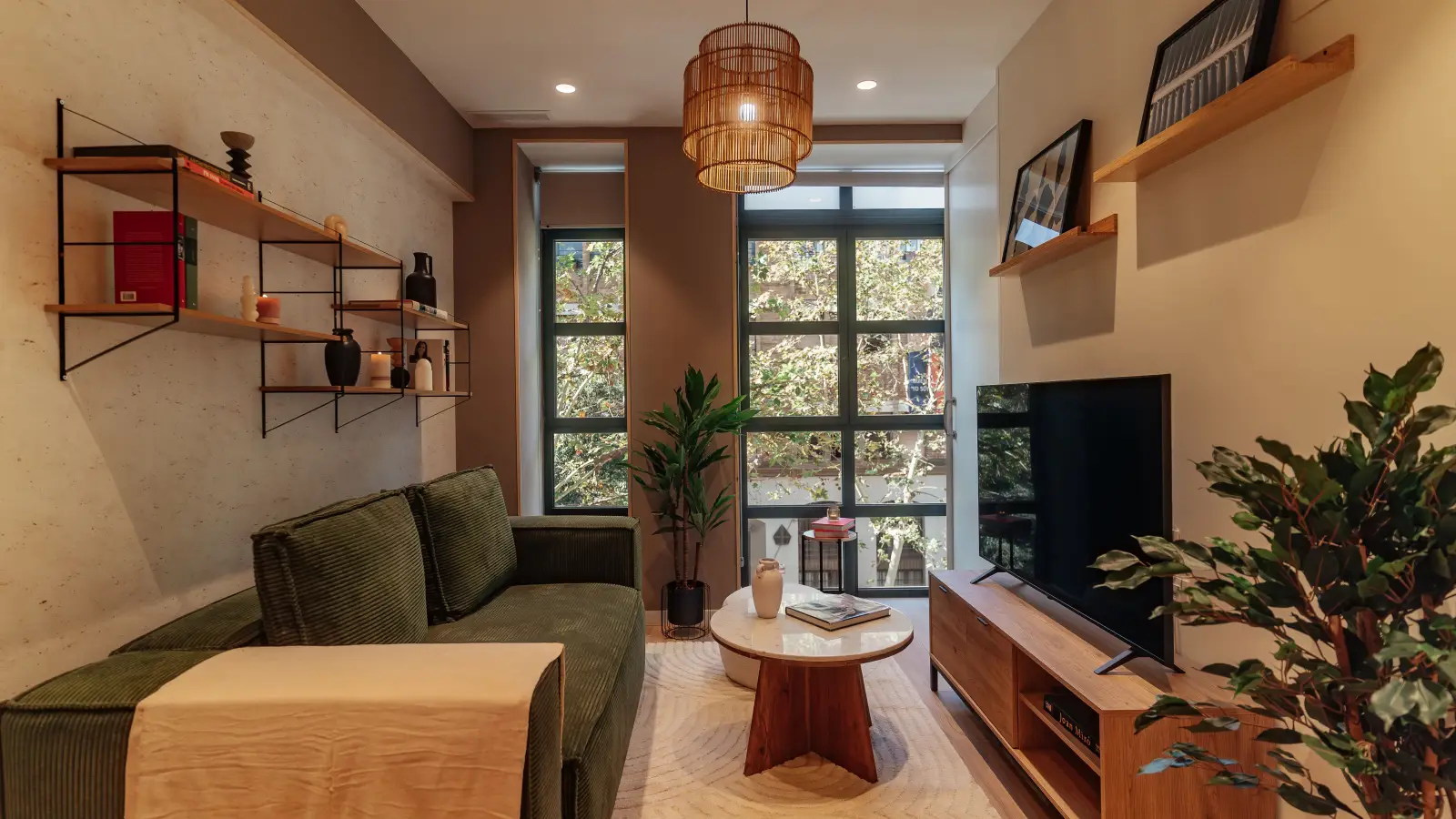 Furnished 1-bedroom flat in Eixample, 40 m² · 2