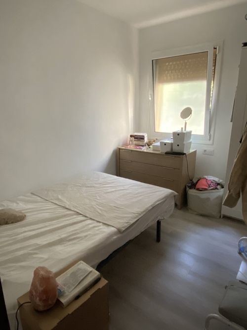 Room in a 3-person shared flat in Sant Martí · 2