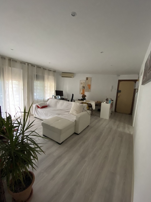 Room in a 3-person shared flat in Sant Martí · 3