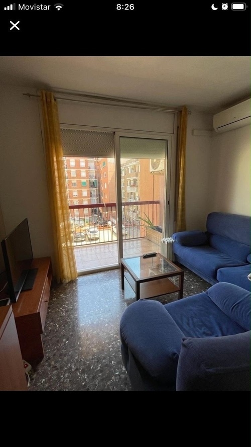 Habitación en piso compartido de 3 personas en Eixample · 4