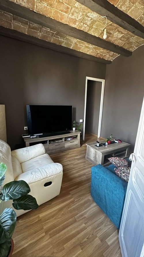Room in a 2-person shared flat in Gràcia · 2