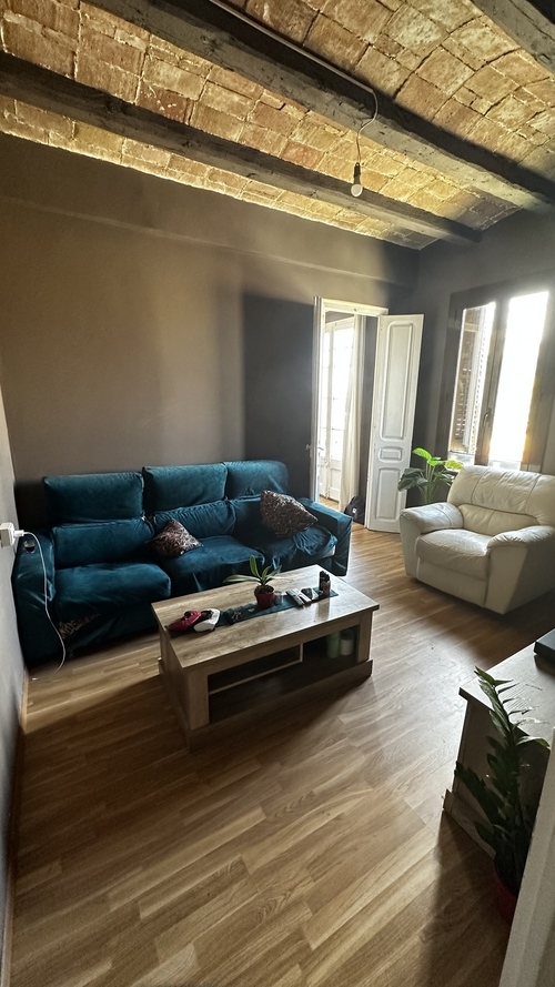 Room in a 2-person shared flat in Gràcia · 4